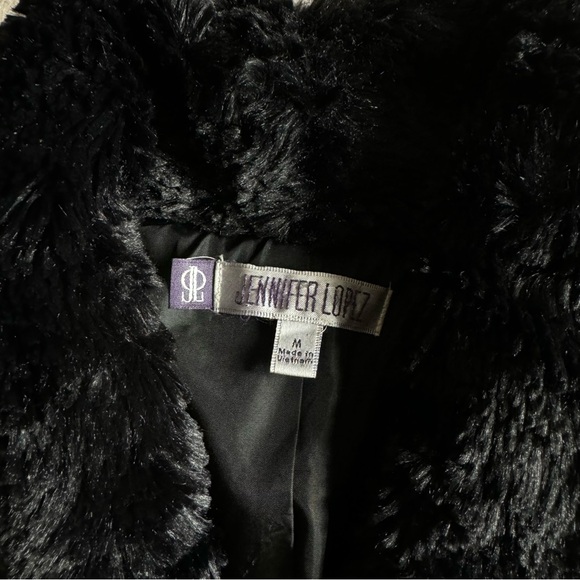 Black faux fur cropped coat - Picture 4 of 4